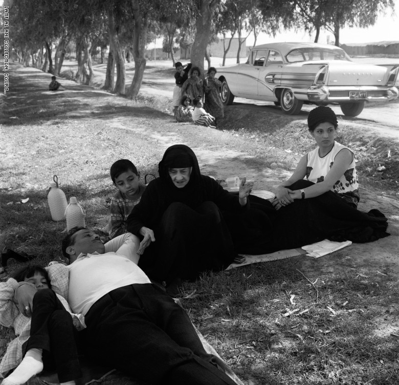 صور| العراق بـ "الأسود والأبيض".. مشاهد "لا تصدق" بكاميرا العاني 4_43