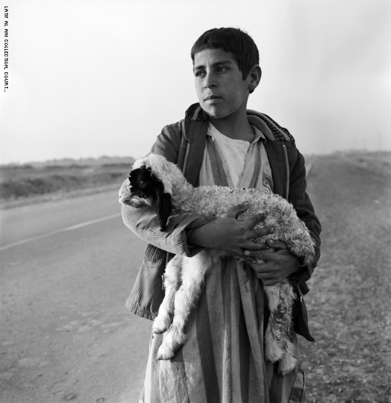 صور| العراق بـ "الأسود والأبيض".. مشاهد "لا تصدق" بكاميرا العاني 7_22
