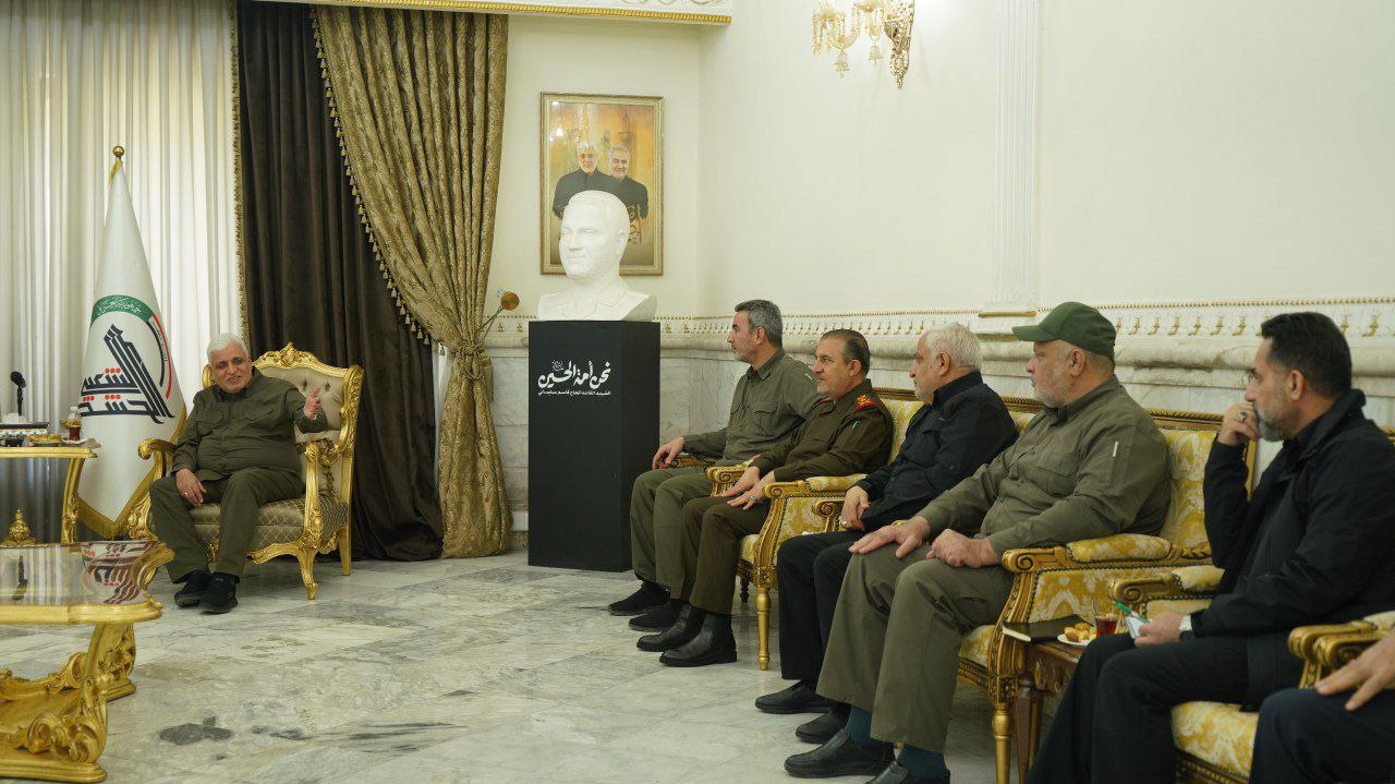 رئيس هيئة اركان الجيش الايراني والحشد
