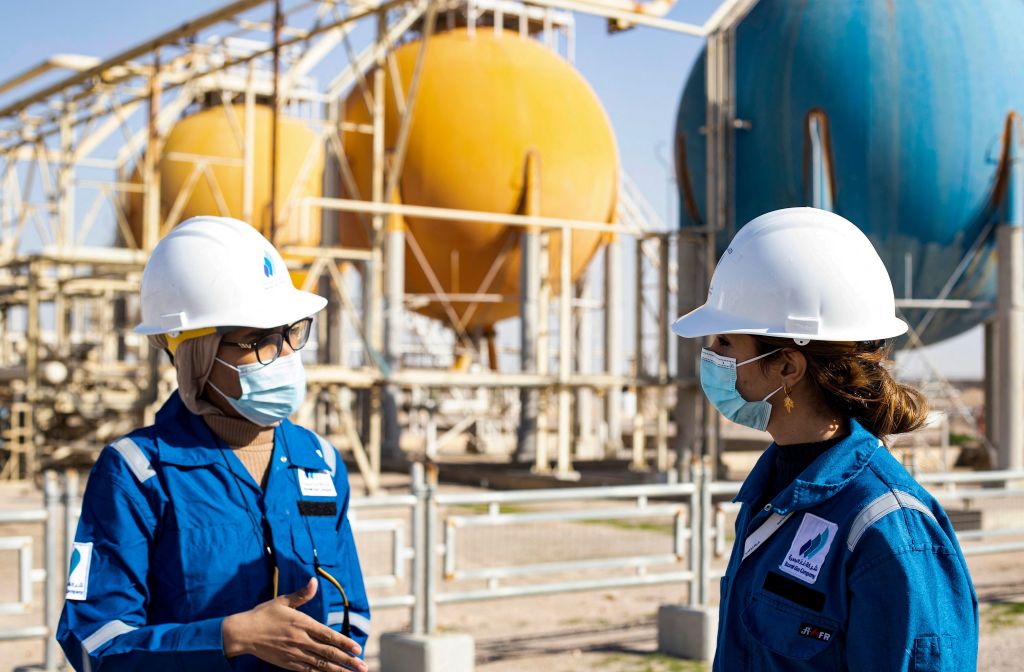 النساء العاملات في القطاع النفطي في العراق 