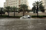 فيضانات دبي