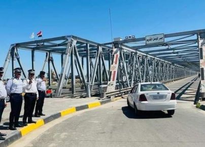 الجسر العتيق في الموصل