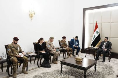 أكد السوداني الحاجة لتطوير القوات العراقية في لقاء قائد بعثة الناتو