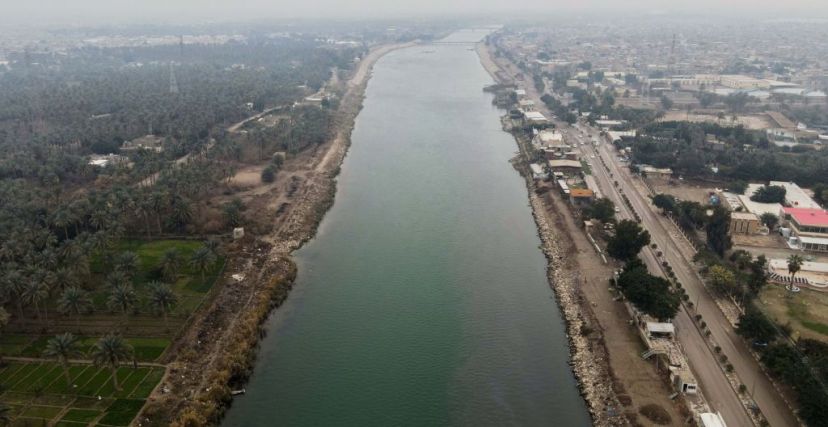 An aerial view shows the water level in the Euphrates river as seen from the Iraqi holy city of Najaf on January 14, 2023. (Photo by Ali NAJAFI / AFP) (Photo by ALI NAJAFI/AFP via Getty Images)