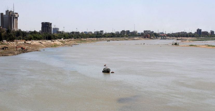 A picture taken on May 1, 2023, shows the drop in the water levels at the Tigris River in Baghdad. (Photo by AHMAD AL-RUBAYE / AFP) (Photo by AHMAD AL-RUBAYE/AFP via Getty Images)