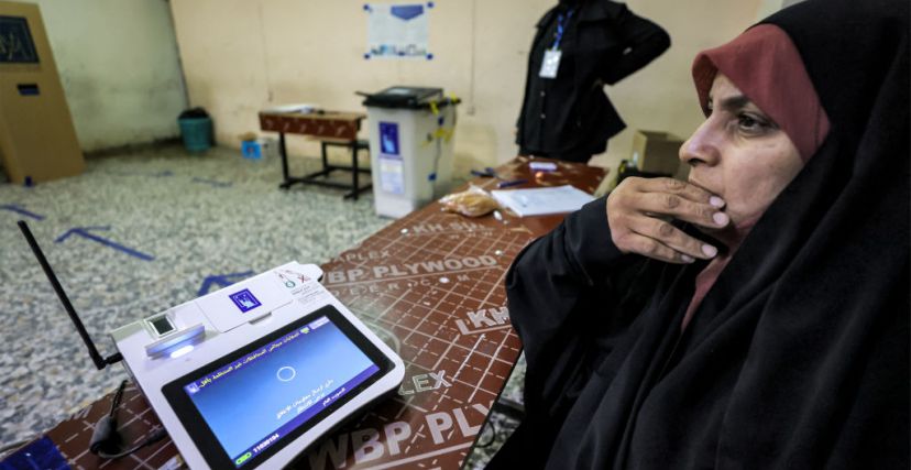 An electronic machine used to report the electronic count of voter registrations to the central tabulation office displays a message showing the transmission of data after the end of voting in the the 2023 Iraqi provincial council elections at a polling station in Sadr City in eastern Baghdad on December 18, 2023. Iraqis on December 18 voted in the first provincial council elections held in a decade, which were expected to strengthen the dominance of pro-Iranian Shiite Muslim groups. The vote comes at a tim