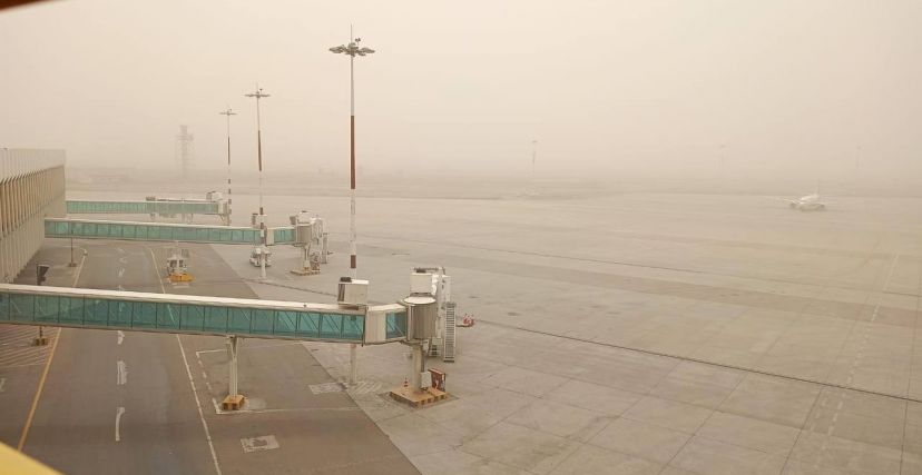 عاصفة ترابية تراب مطار بغداد