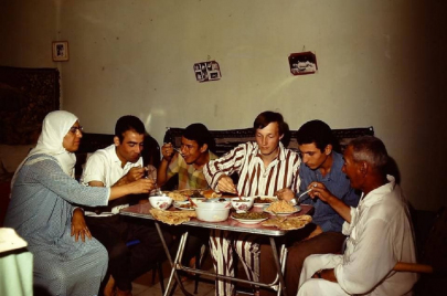 عراق السبعينيات.. رحلة مصورة يكشفها صحفي هولندي بعد 50 عامًا